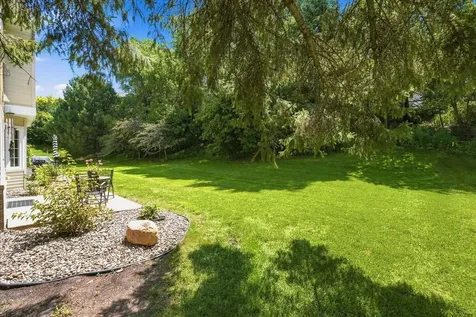 15337 Greenhaven Lane Burnsville MN 55306
