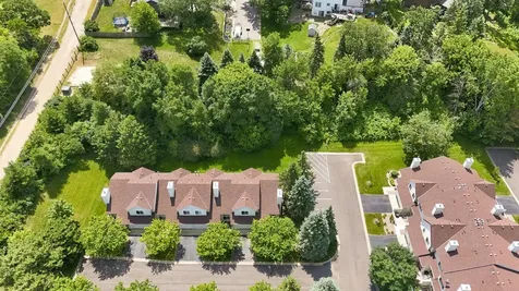 15337 Greenhaven Lane Burnsville MN 55306