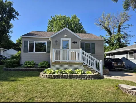 117 W Maple Street Marshall MN 56258