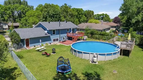 2832 Westgate Drive S Fargo ND 58103