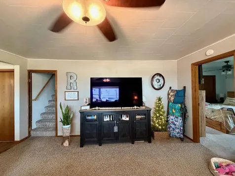 319 & 311 60th Avenue Pipestone MN 56164