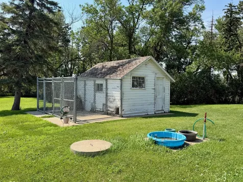 319 & 311 60th Avenue Pipestone MN 56164