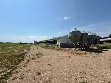 319 & 311 60th Avenue Pipestone MN 56164
