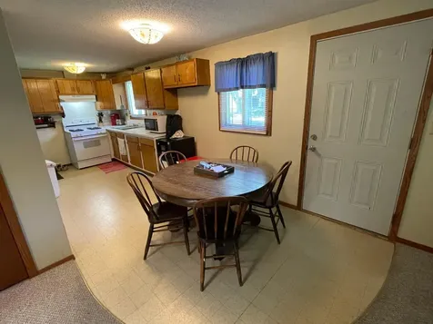 513 8th Avenue NW Waseca MN 56093