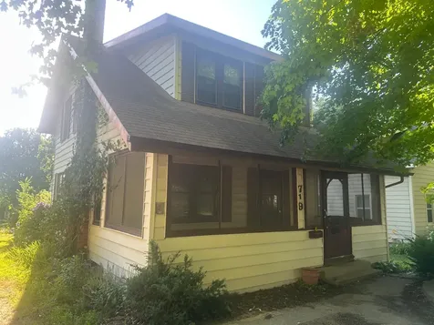 719 N Union Avenue Fergus Falls MN 56537