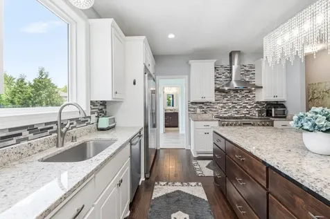 4650 Vinewood Lane N Plymouth MN 55442