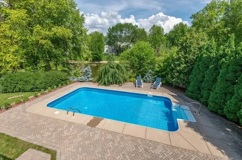 4650 Vinewood Lane N Plymouth MN 55442