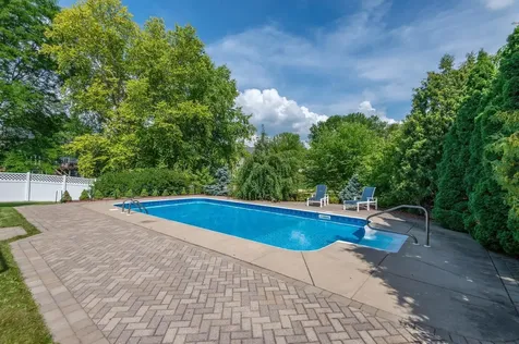 4650 Vinewood Lane N Plymouth MN 55442