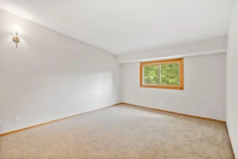 8064 Lower 147th Street W Apple Valley MN 55124
