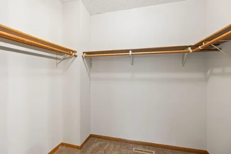 8064 Lower 147th Street W Apple Valley MN 55124