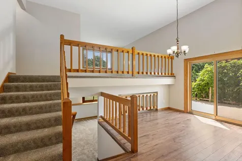 8064 Lower 147th Street W Apple Valley MN 55124