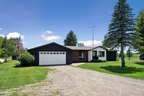 7385 322nd Street Saint Joseph MN 56374