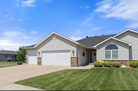 3410 Village Green Drive Moorhead MN 56560