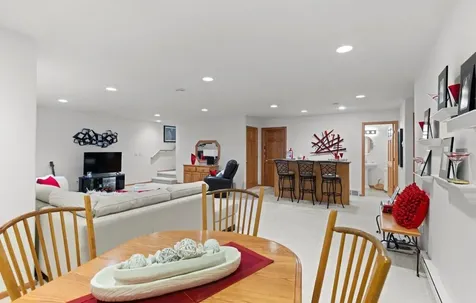 3410 Village Green Drive Moorhead MN 56560