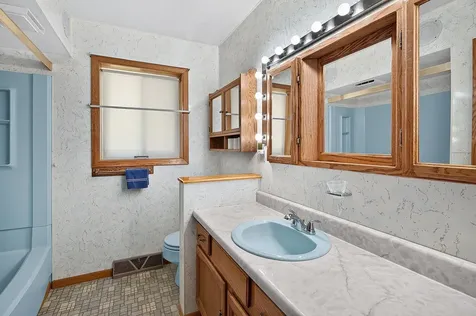 3974 Woodview Drive Vadnais Heights MN 55127