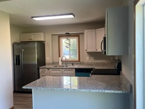 1300 Honeysuckle Lane SE Cambridge MN 55008