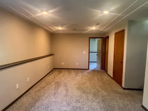 1300 Honeysuckle Lane SE Cambridge MN 55008
