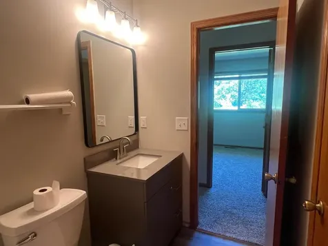 1300 Honeysuckle Lane SE Cambridge MN 55008