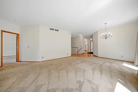 2701 Village Drive Faribault MN 55021