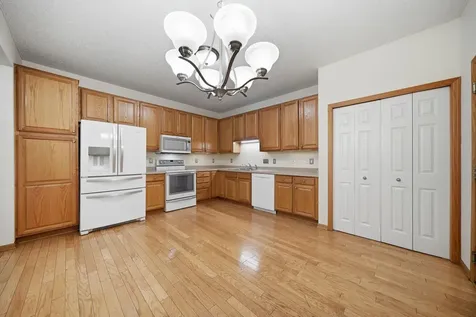 2701 Village Drive Faribault MN 55021