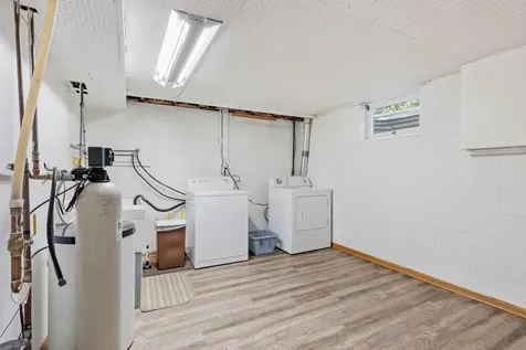 229 8th Avenue SE Osseo MN 55369