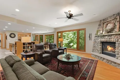 2934 Canyon Road Chaska MN 55318