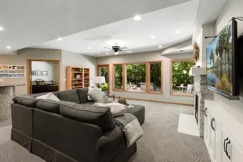 2934 Canyon Road Chaska MN 55318