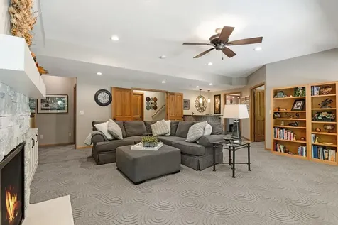 2934 Canyon Road Chaska MN 55318
