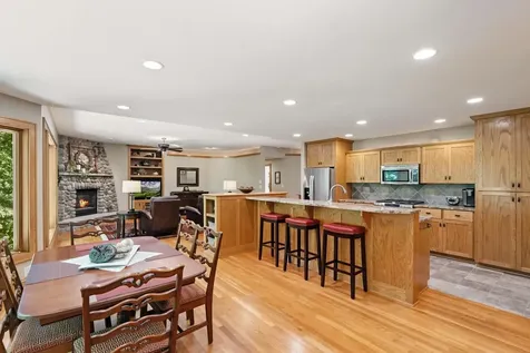 2934 Canyon Road Chaska MN 55318