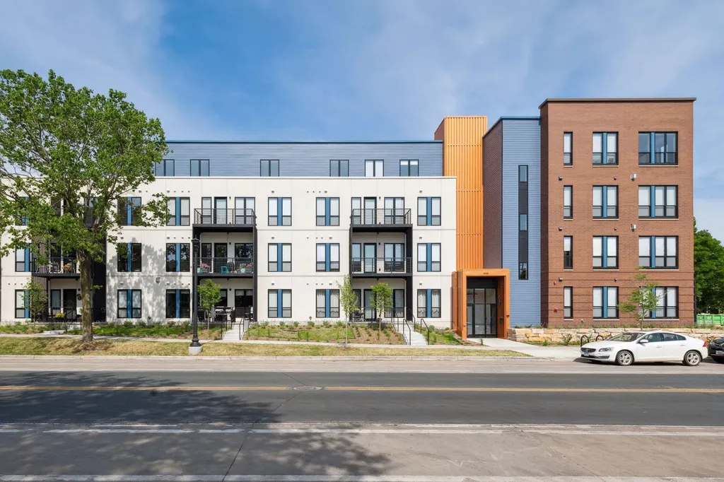 4745 Minnehaha Avenue Minneapolis MN 55406