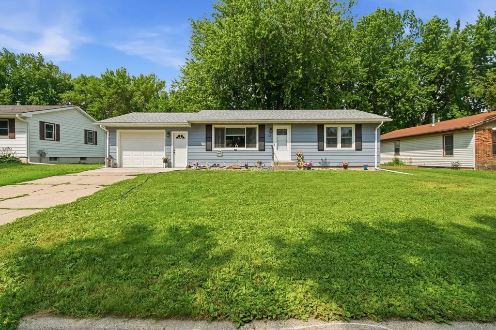 1213 3rd Street NW Waseca MN 56093