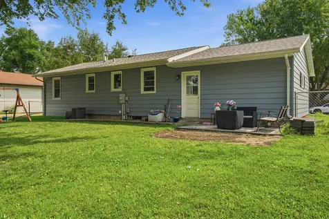 1213 3rd Street NW Waseca MN 56093