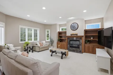 15016 Viewcrest Lane Burnsville MN 55306