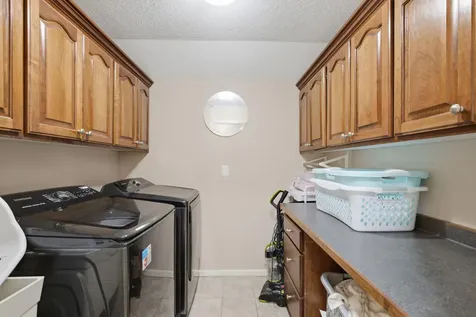 15016 Viewcrest Lane Burnsville MN 55306