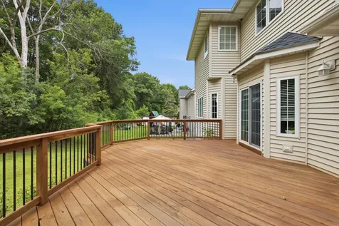 15016 Viewcrest Lane Burnsville MN 55306
