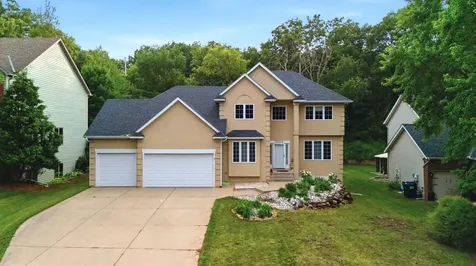 15016 Viewcrest Lane Burnsville MN 55306