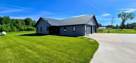 17668 Birch Drive NW Angle Inlet MN 56711