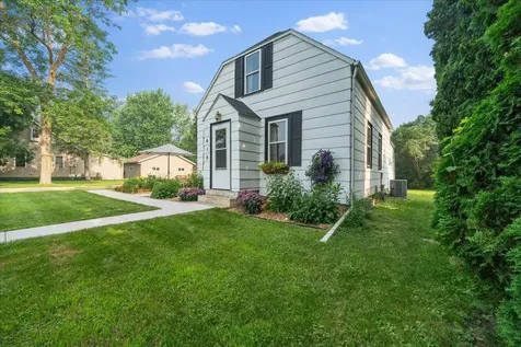 416 W Soo Street Parkers Prairie MN 56361