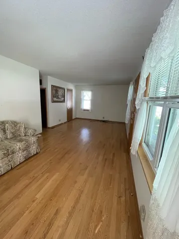 415 10th Avenue SW Austin MN 55912