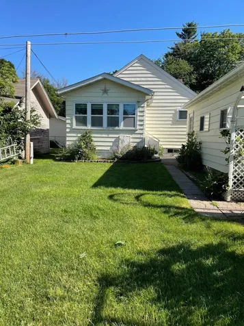 415 10th Avenue SW Austin MN 55912