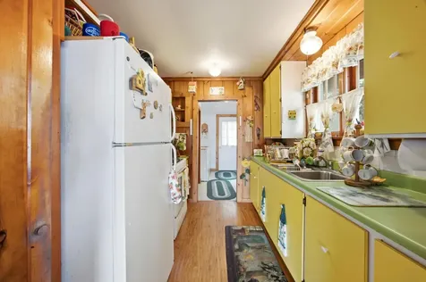 1191 Long Beach Drive Detroit Lakes MN 56501