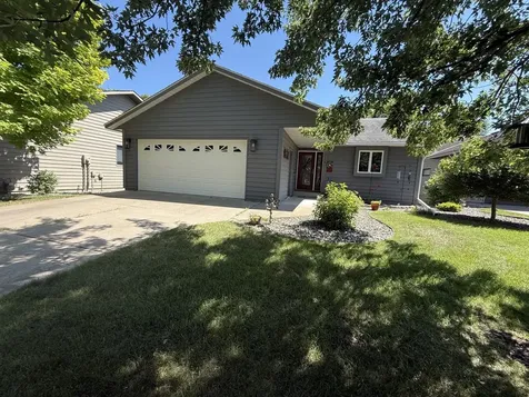 118 River Oaks Drive Cold Spring MN 56320