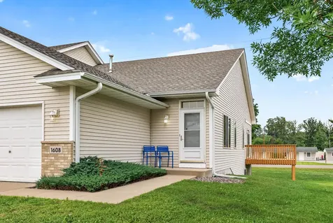 1608 15th Avenue N Princeton MN 55371