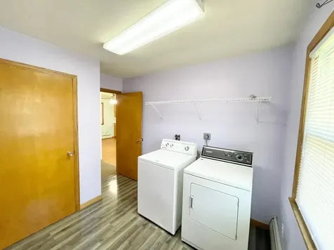 402 N Van Buren Avenue Springfield MN 56087