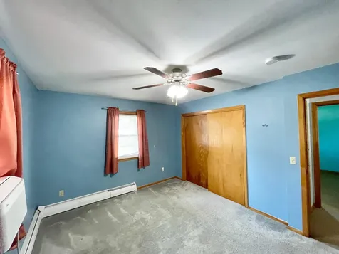402 N Van Buren Avenue Springfield MN 56087