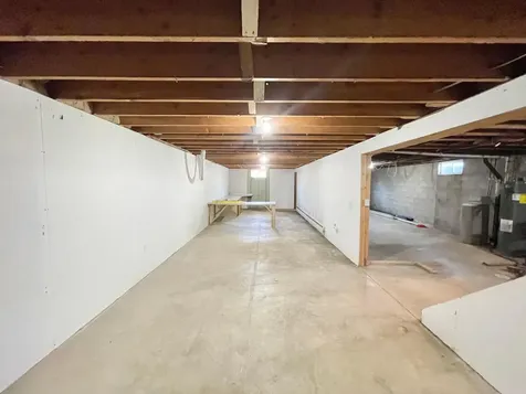 402 N Van Buren Avenue Springfield MN 56087