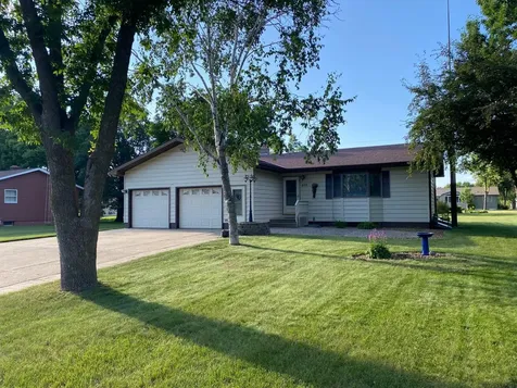570 3rd Street NW Richmond MN 56368