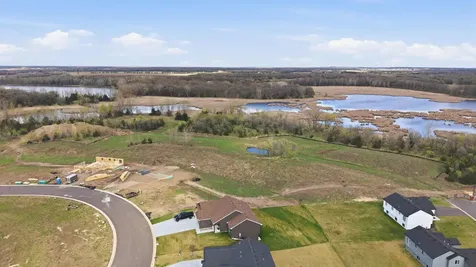 Xxxx Hunter Lake Drive Clear Lake MN 55319