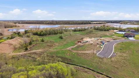 Xxxx Hunter Lake Drive Clear Lake MN 55319