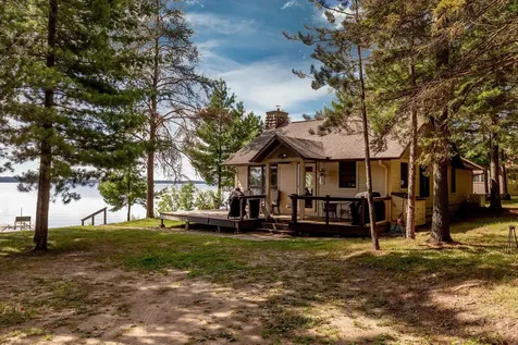 4814 Hiram Loop Road NW Hackensack MN 56452